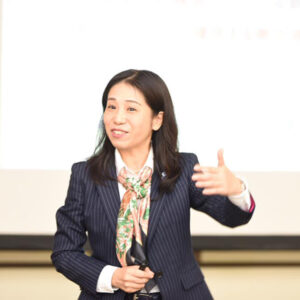 髙井 浩美